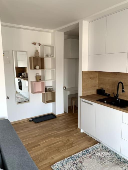 Deluxe Suites Anna Vodice Exterior foto